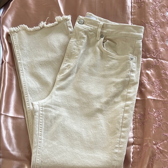 LOFT High Rise Cream Jeans - Picture 5 of 5